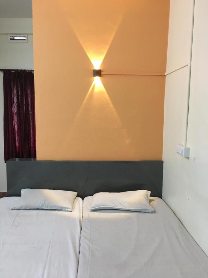 Kvm Tourist Home Palakkad Extérieur photo